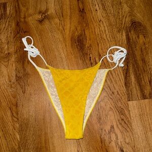NWOT Free People Bikini Bottom